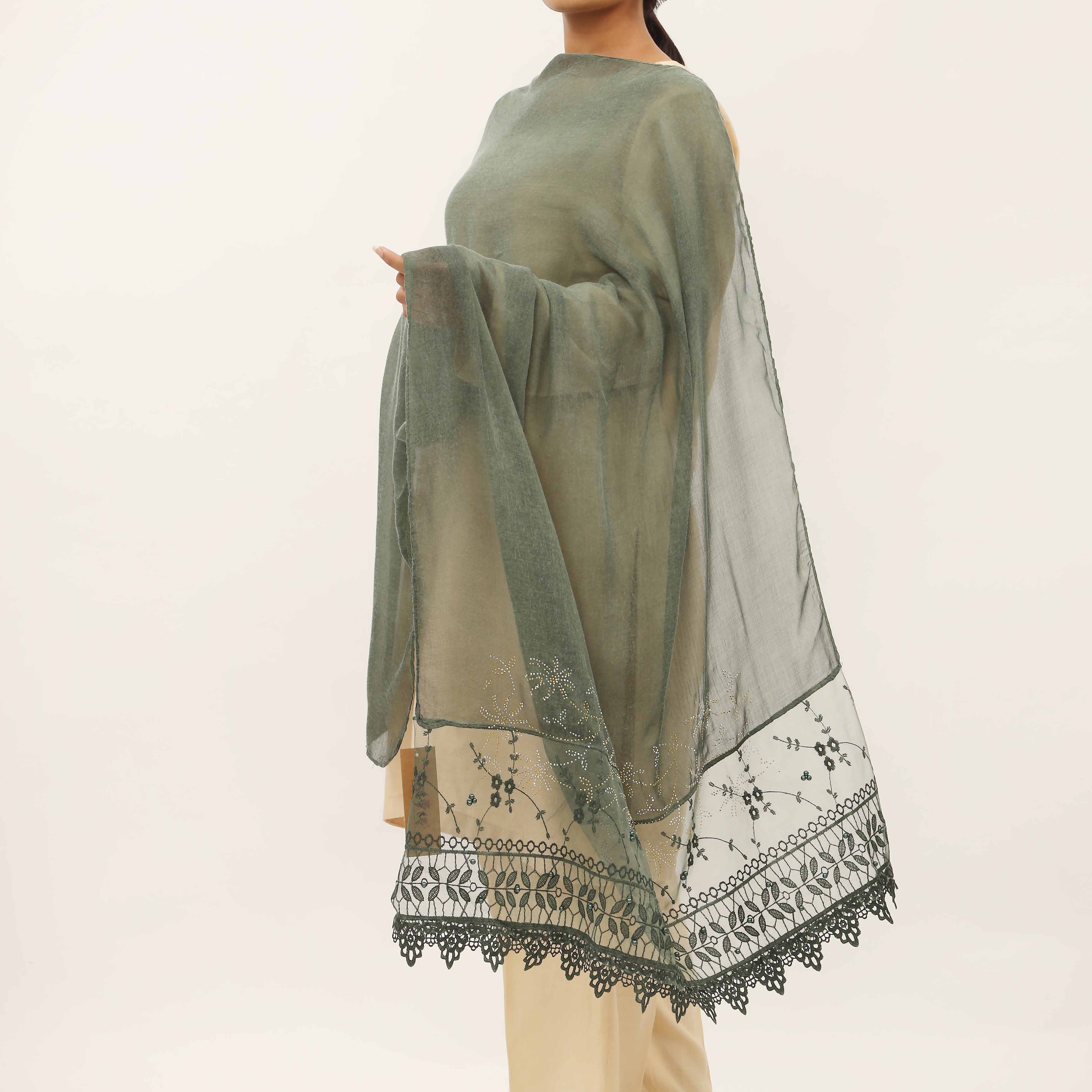 Green Embroidered Stole PD5260 - Image 2