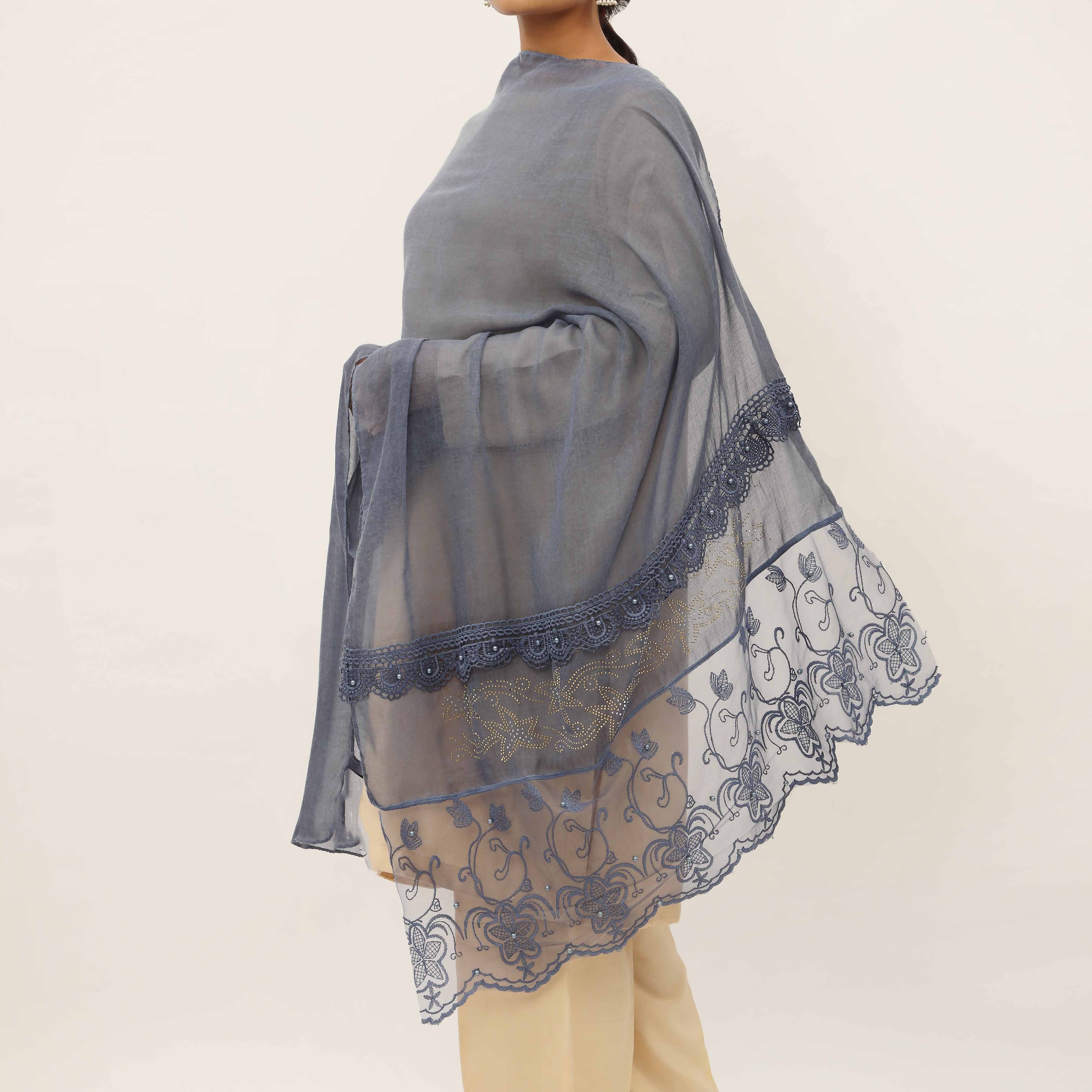 Green Embroidered Stole PD5283 - Image 2