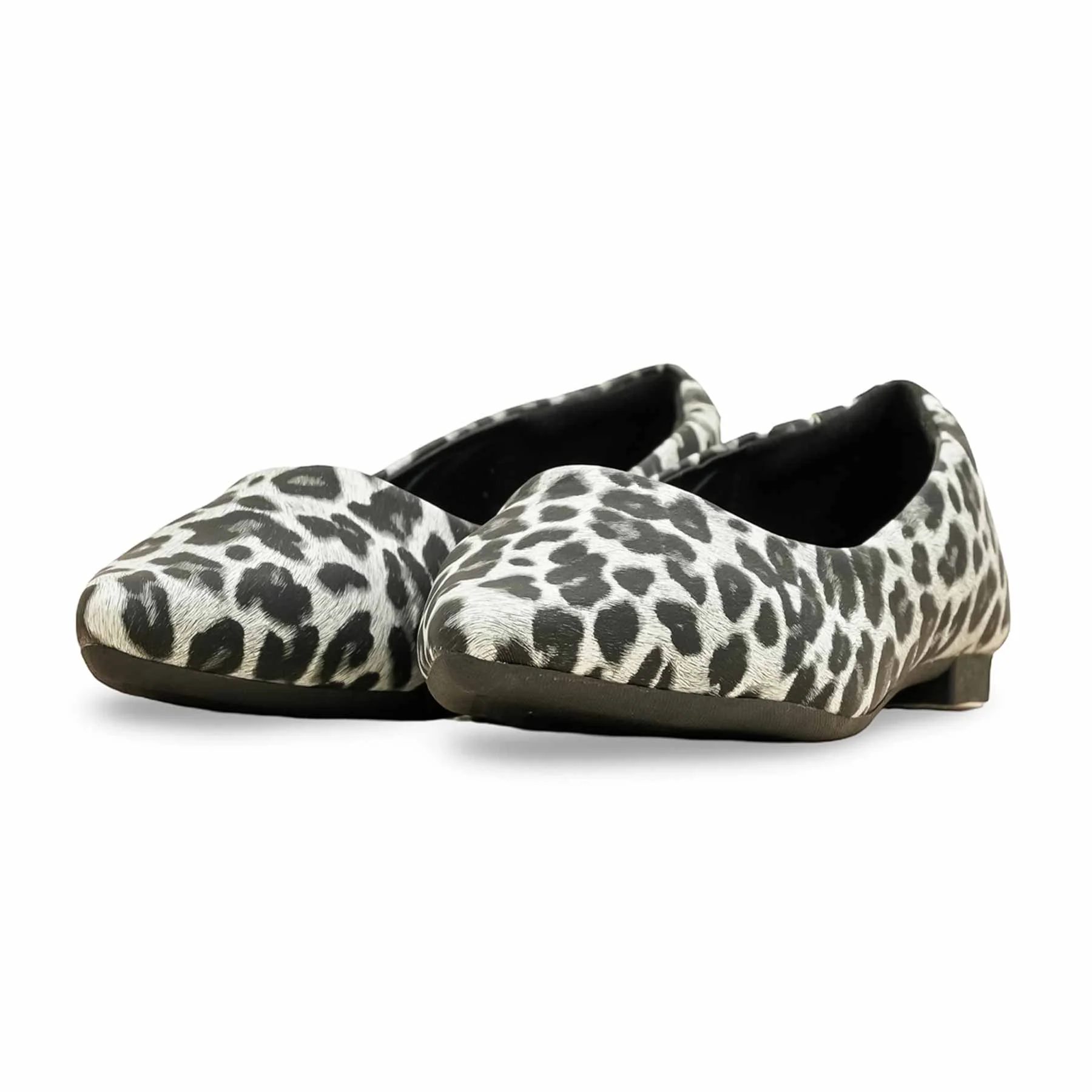 Green Women Pumps WN1348 - Image 3