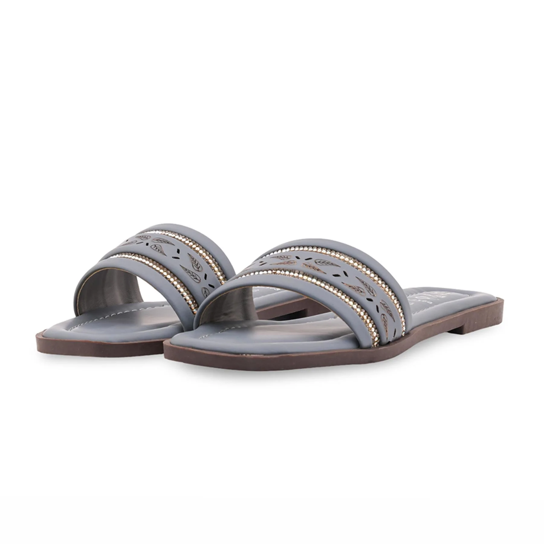 Grey Casual Slipper For Ladies CL2163 - Image 3