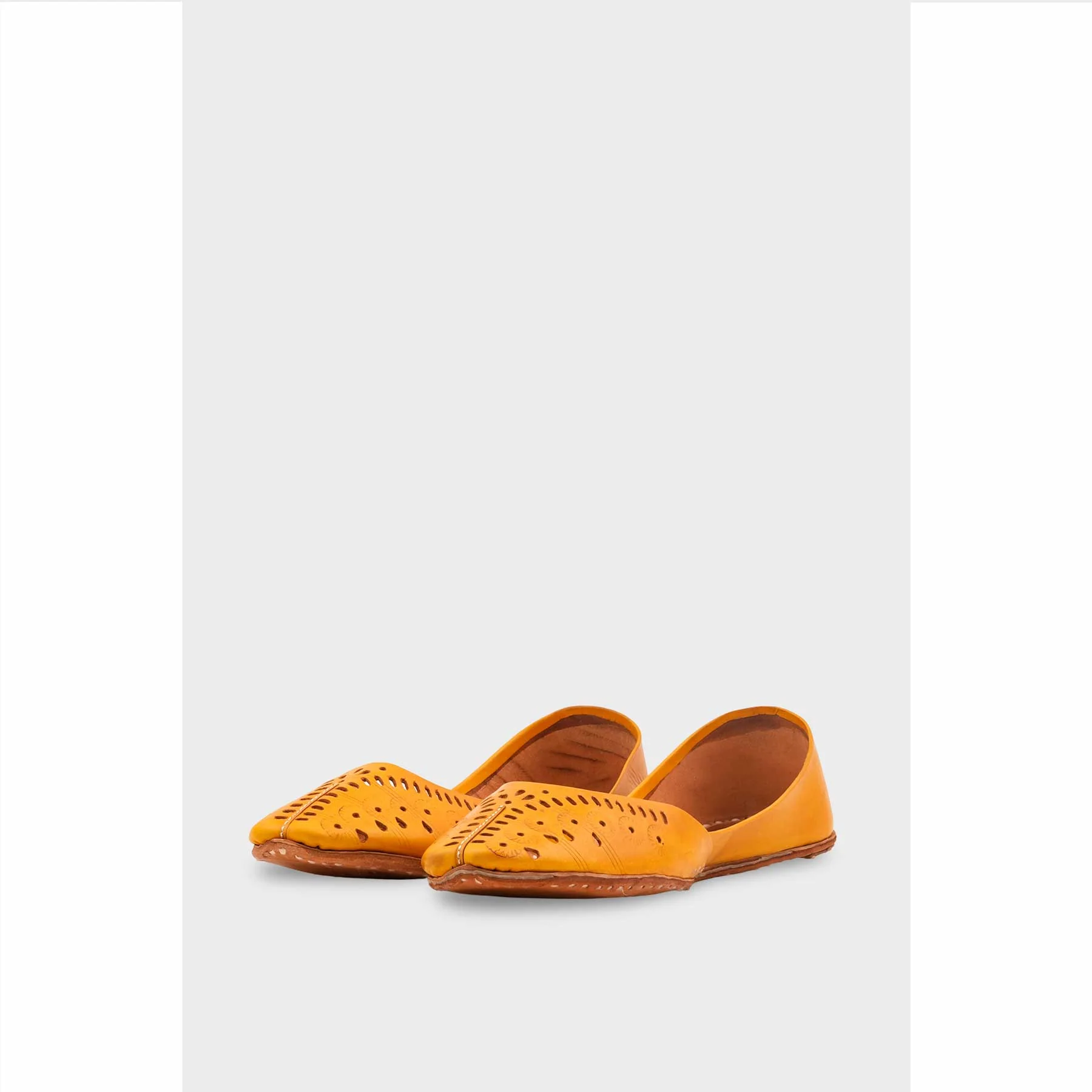 Mustard Leather Khussa For Women EC8694 - Image 3