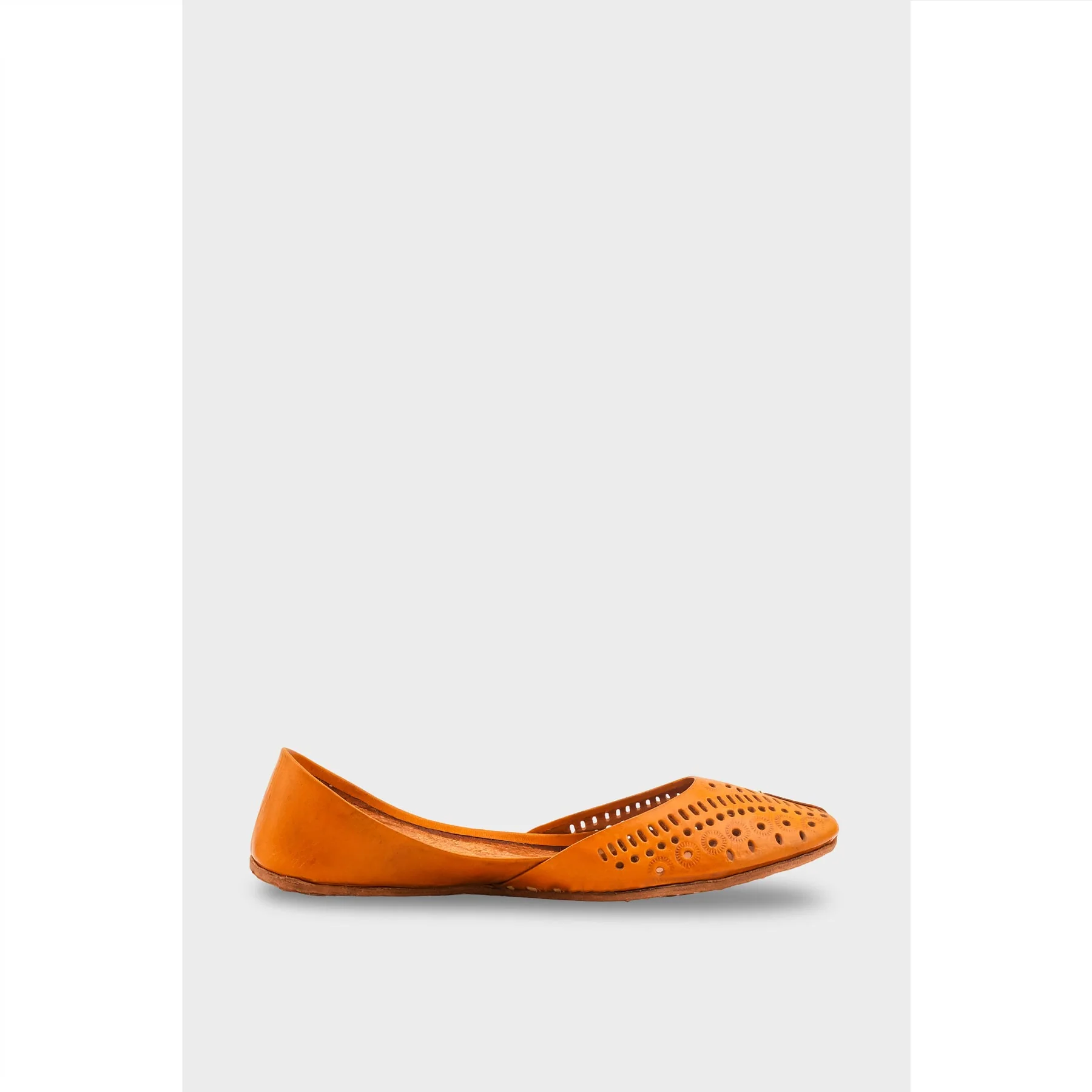 Mustard Leather Khussa For Women EC8713 - Image 2