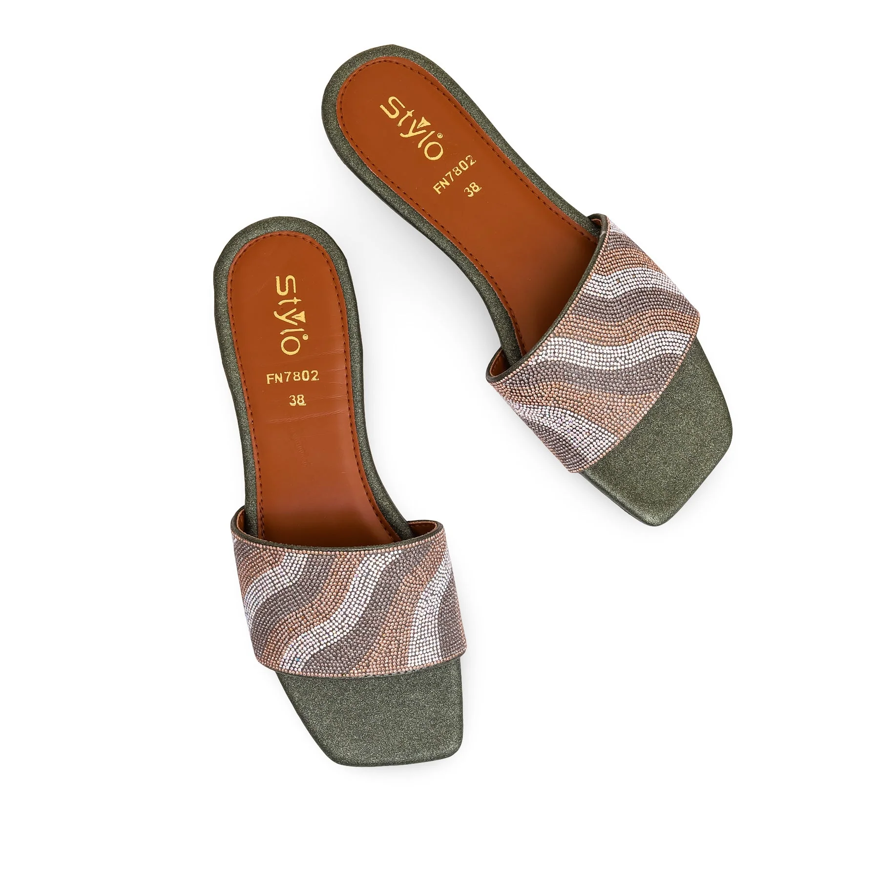 Olive Fancy Slipper FN7802 - Image 4