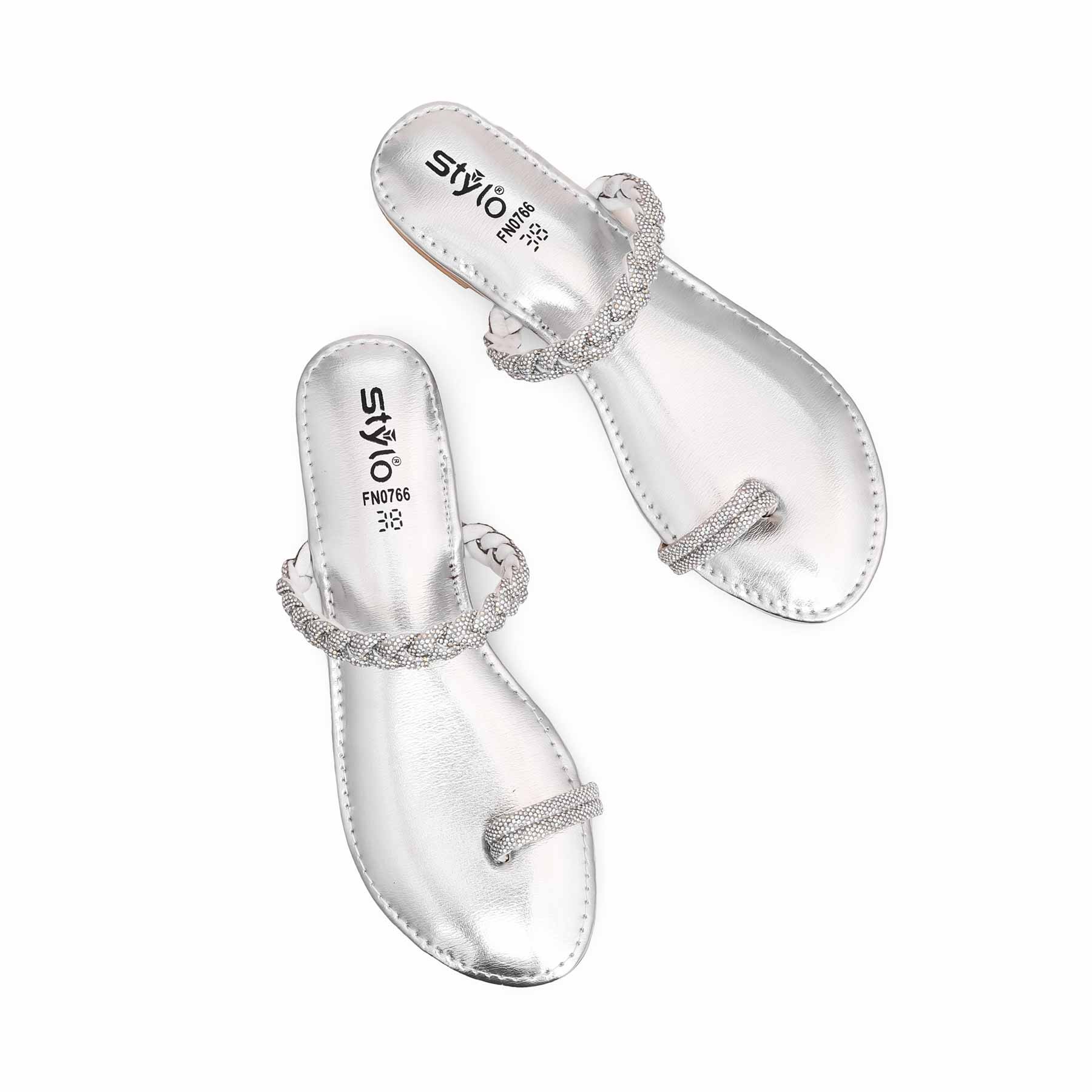 Silver Fancy Chappal FN0766 - Image 4