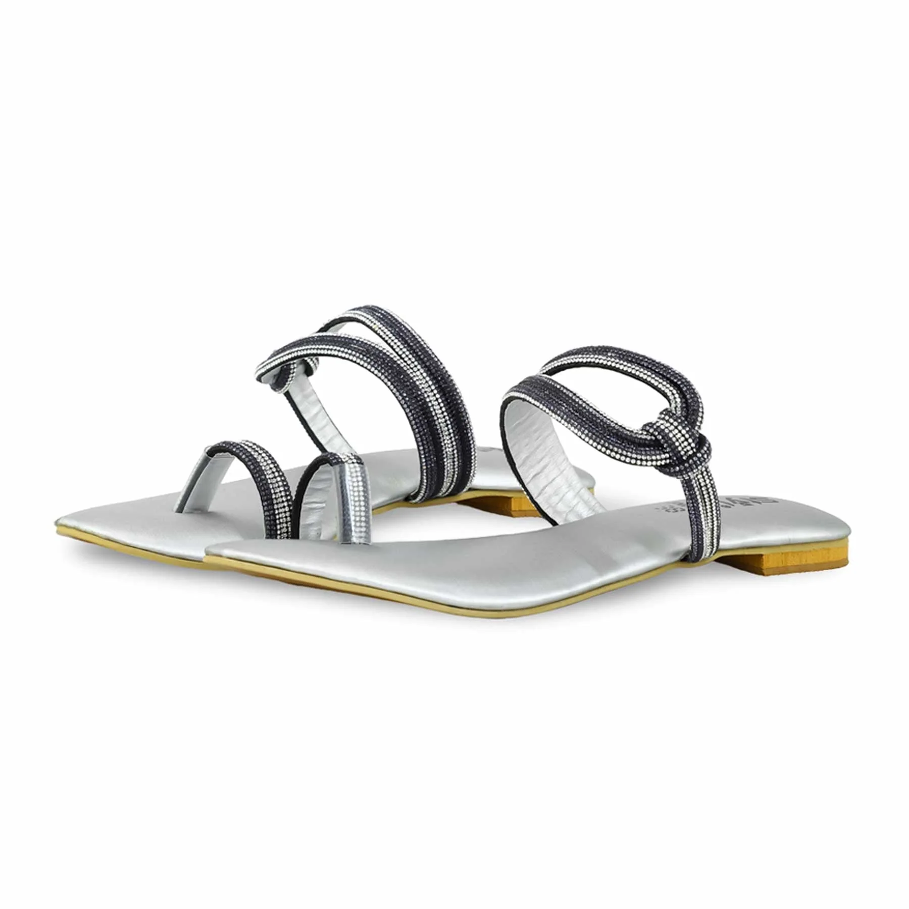 Silver Fancy Chappal FN0787 - Image 3
