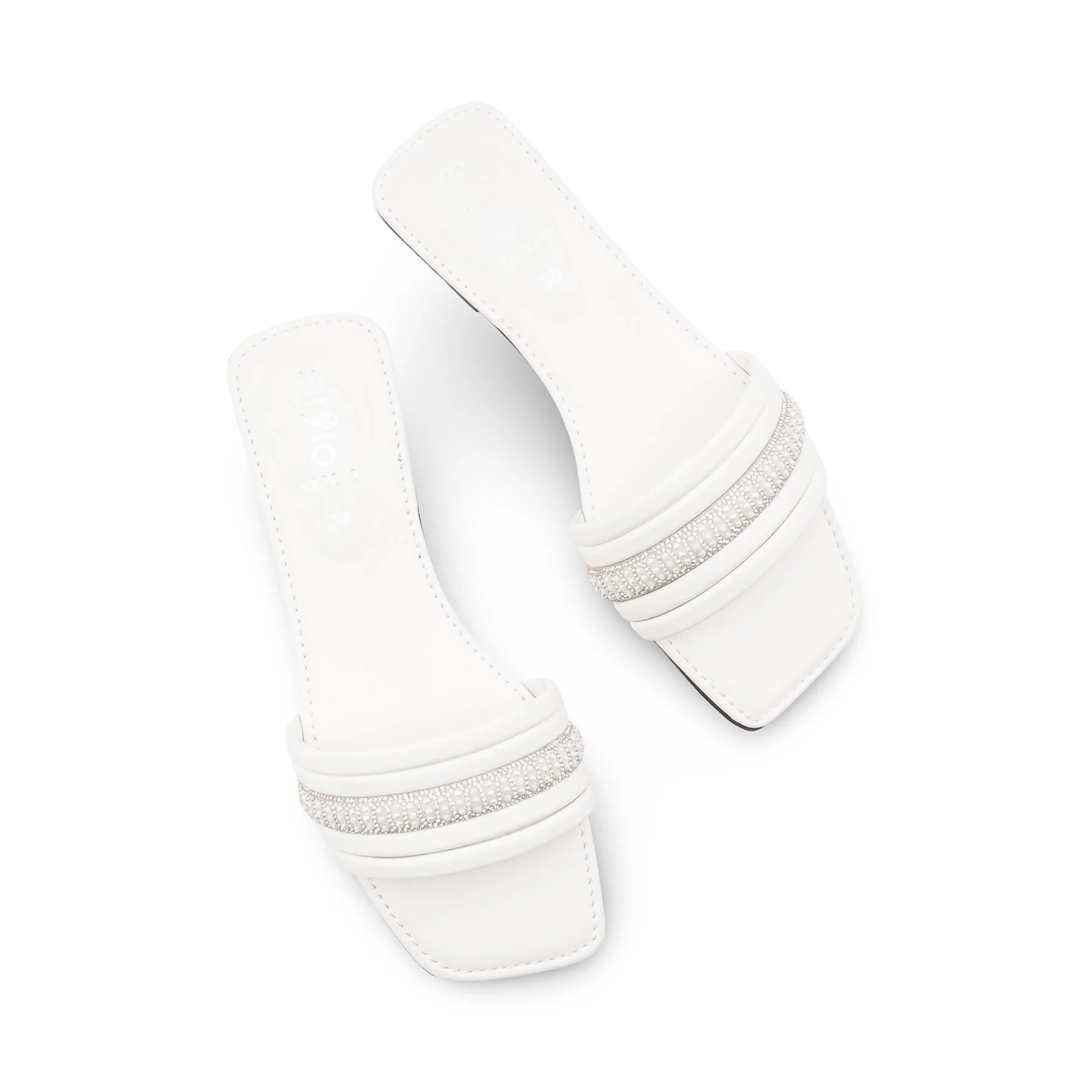 White Casual Slipper For Ladies CL2239 - Image 5