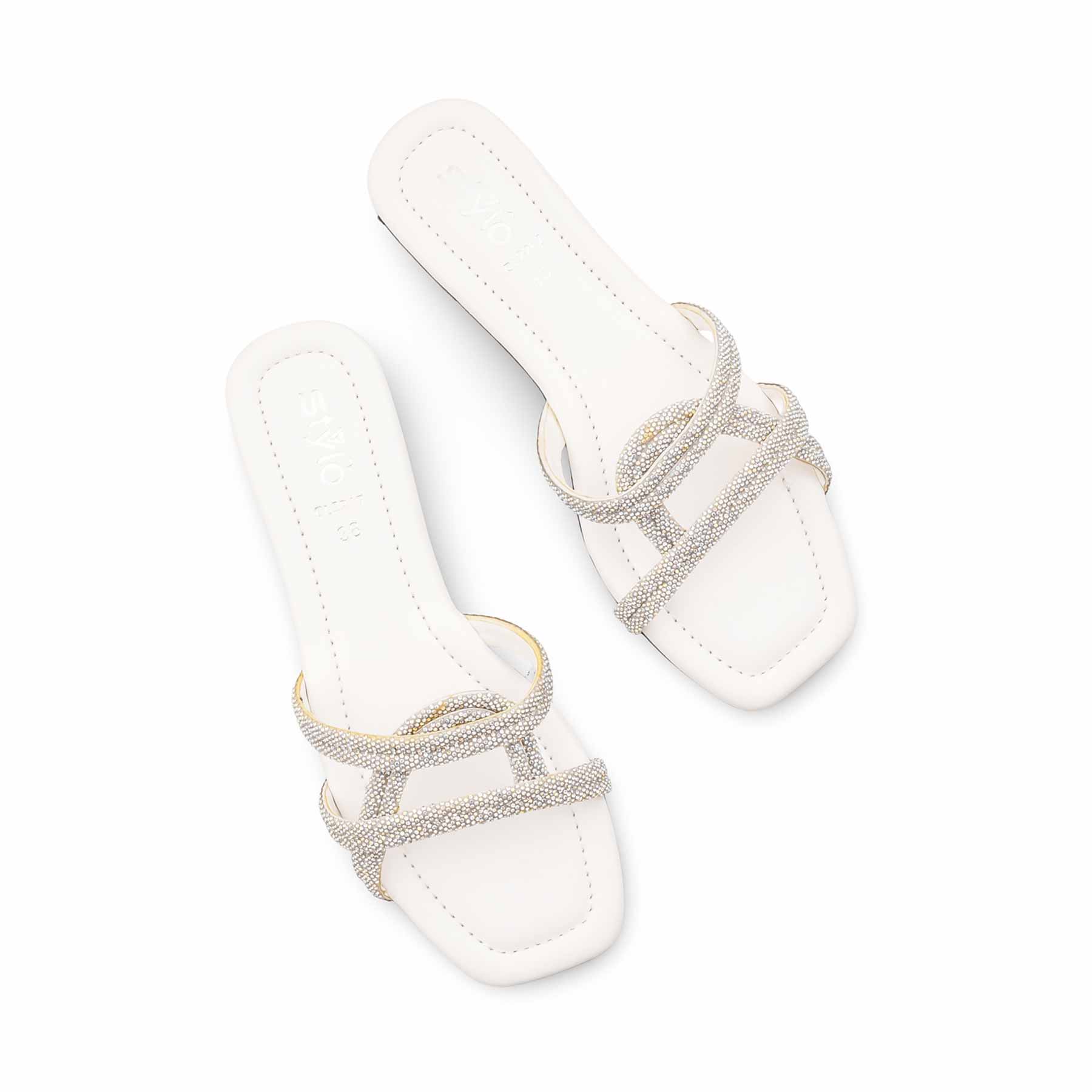 White Casual Slipper For Women CL2207 - Image 5