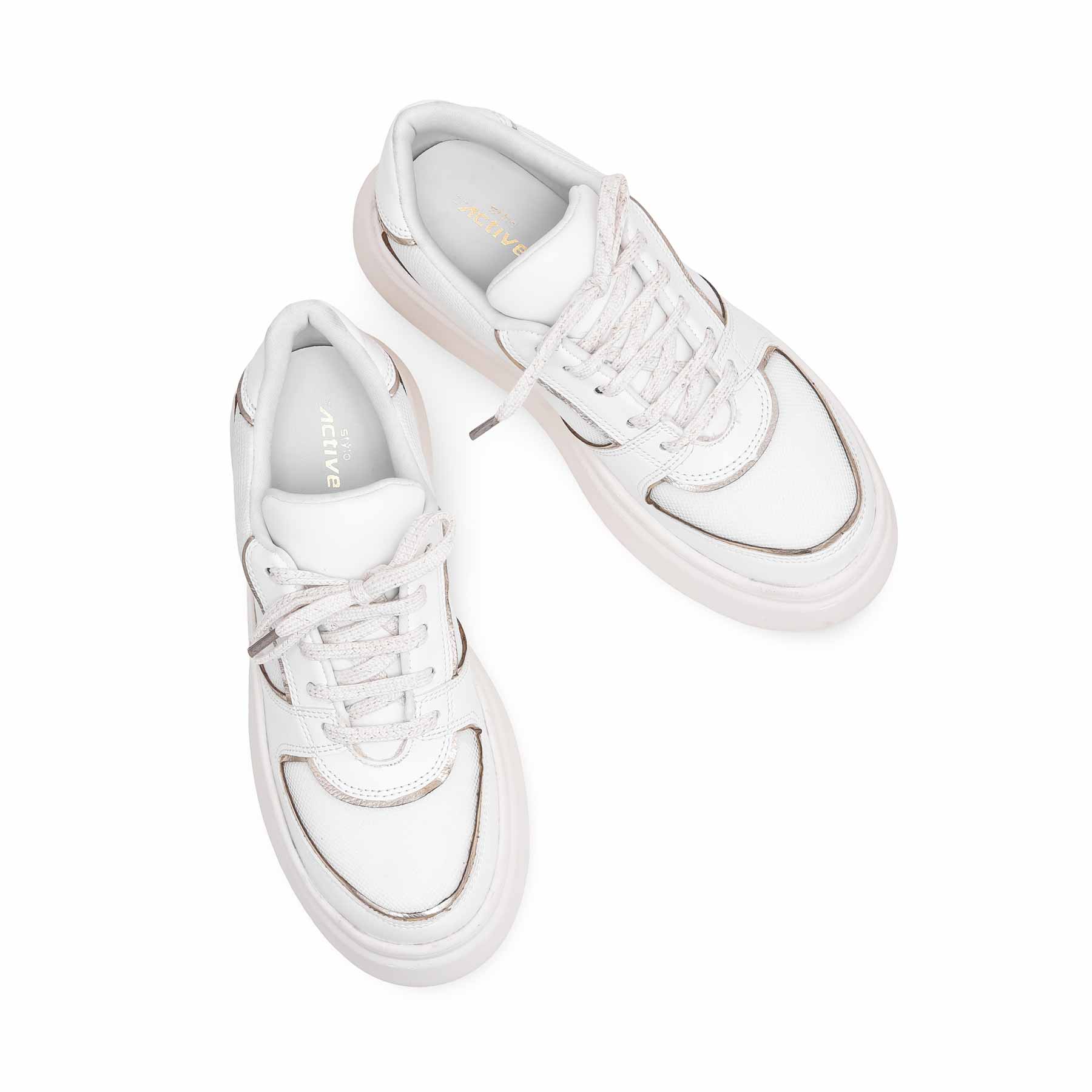 White Casual Sneaker AT7367 - Image 5