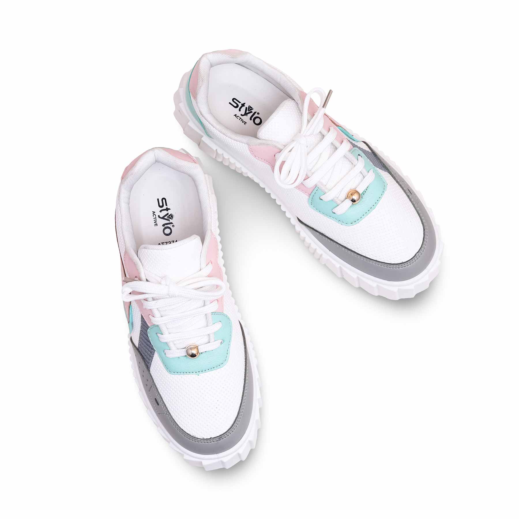 White Casual Sneaker For Women AT7374 - Image 5