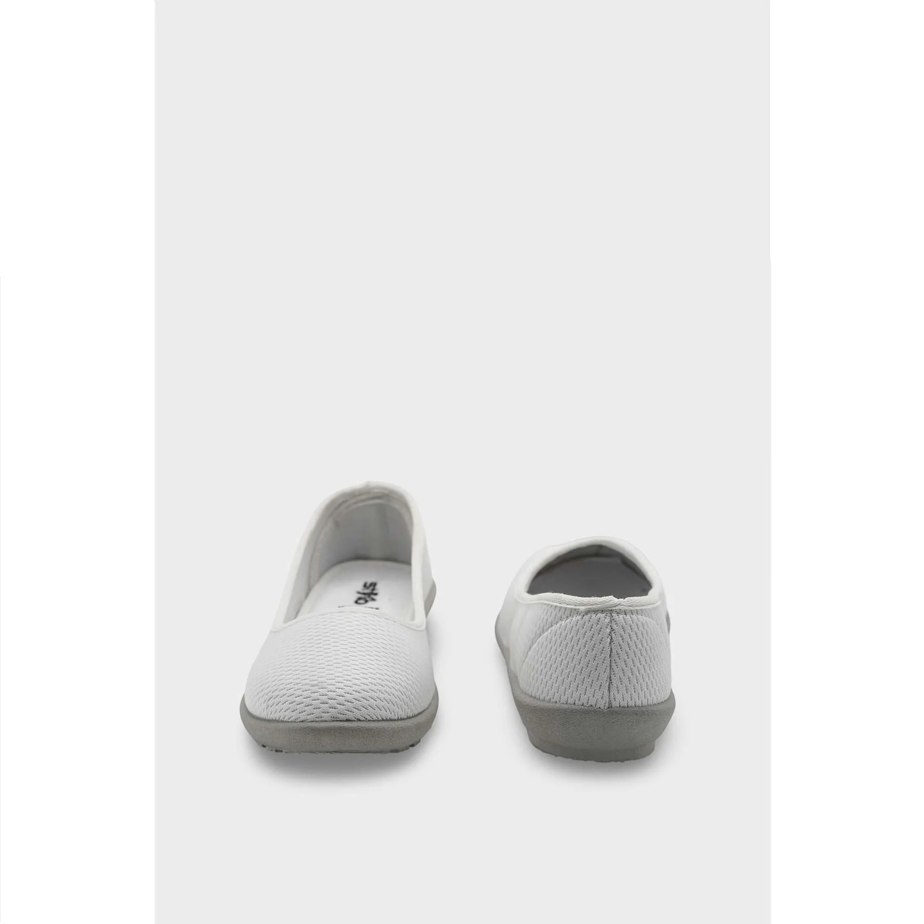 White Casual Sneaker WN6202 - Image 4