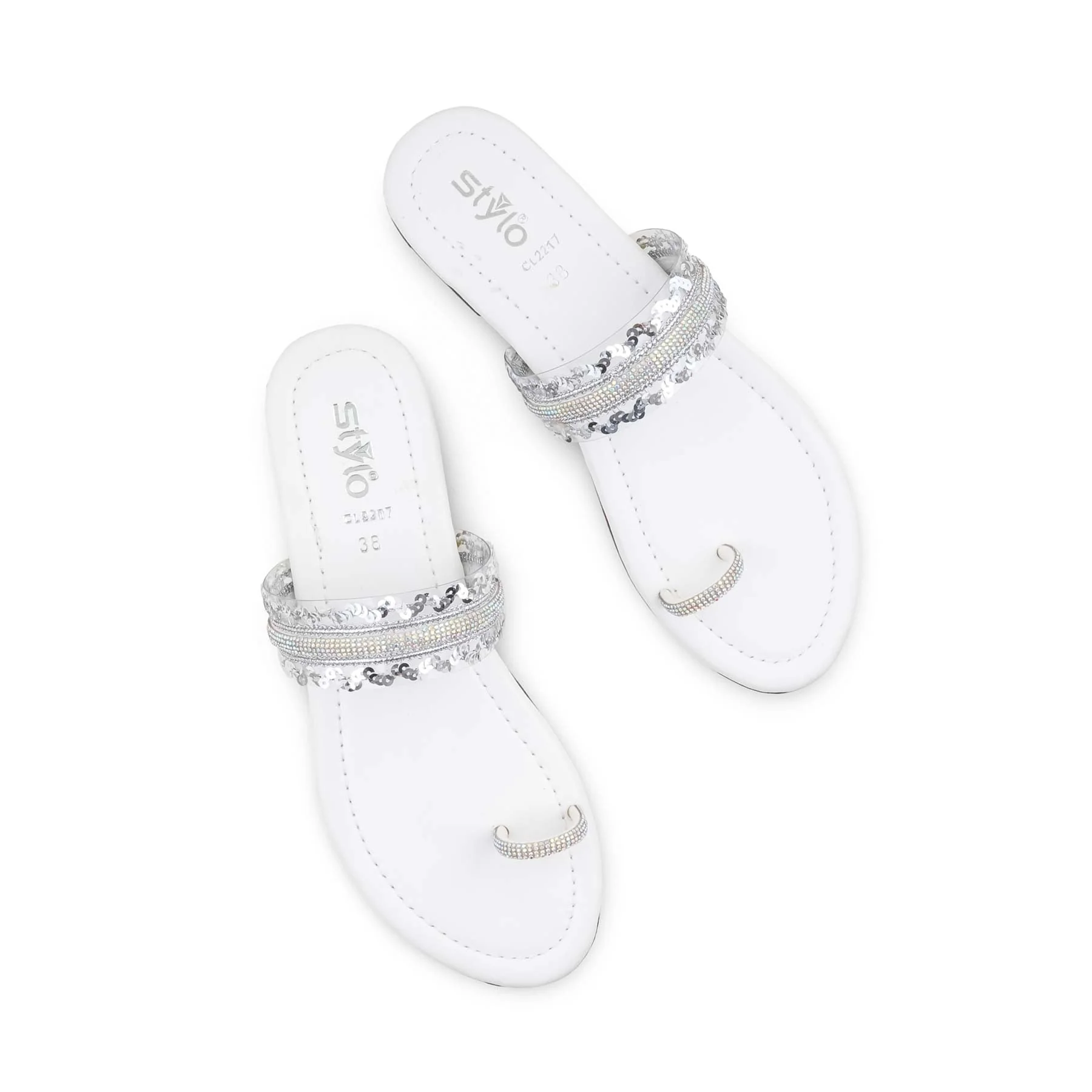 White Casual Women Chappal CL2217 - Image 5