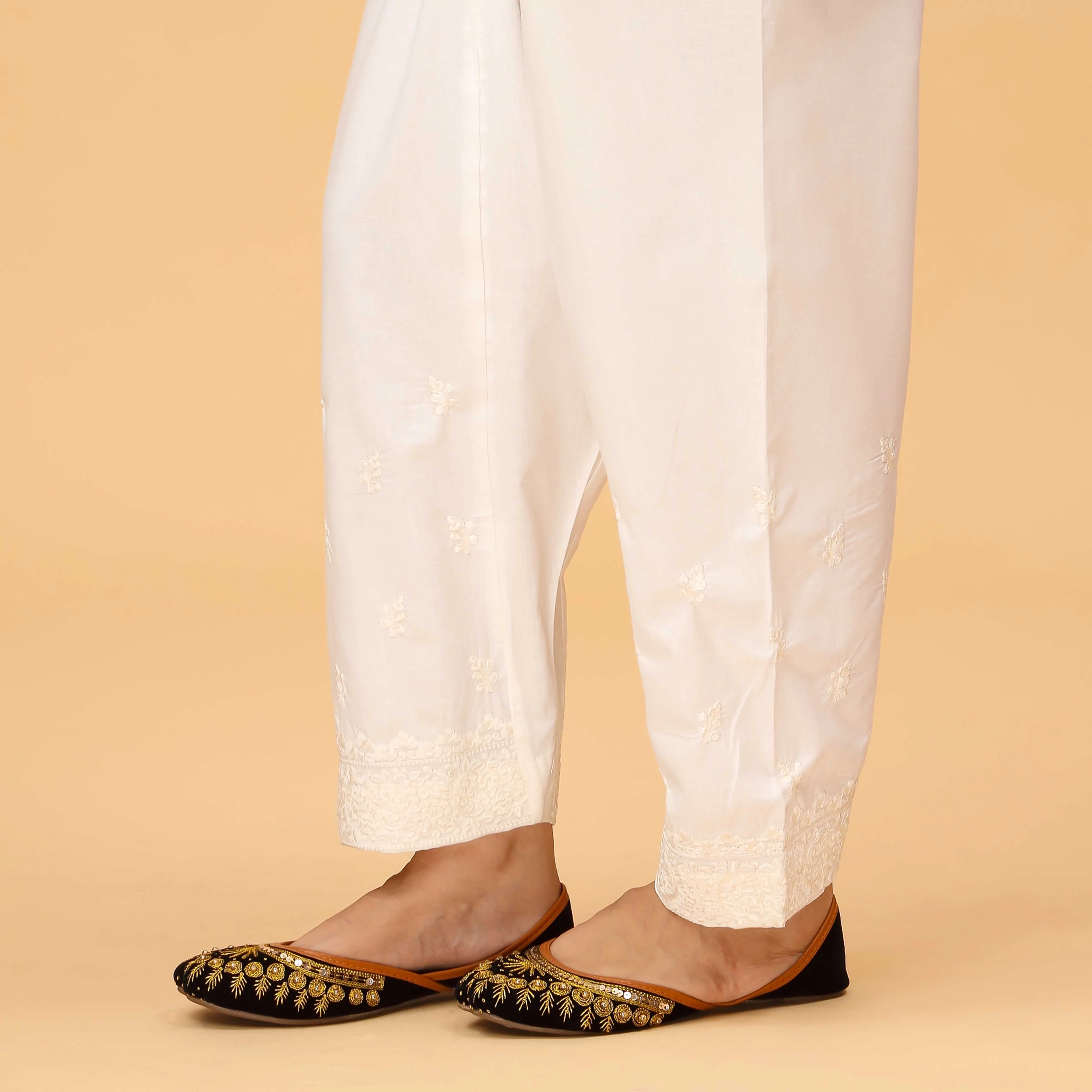 White Embellished Cambric Shalwar PS4512 - Image 4