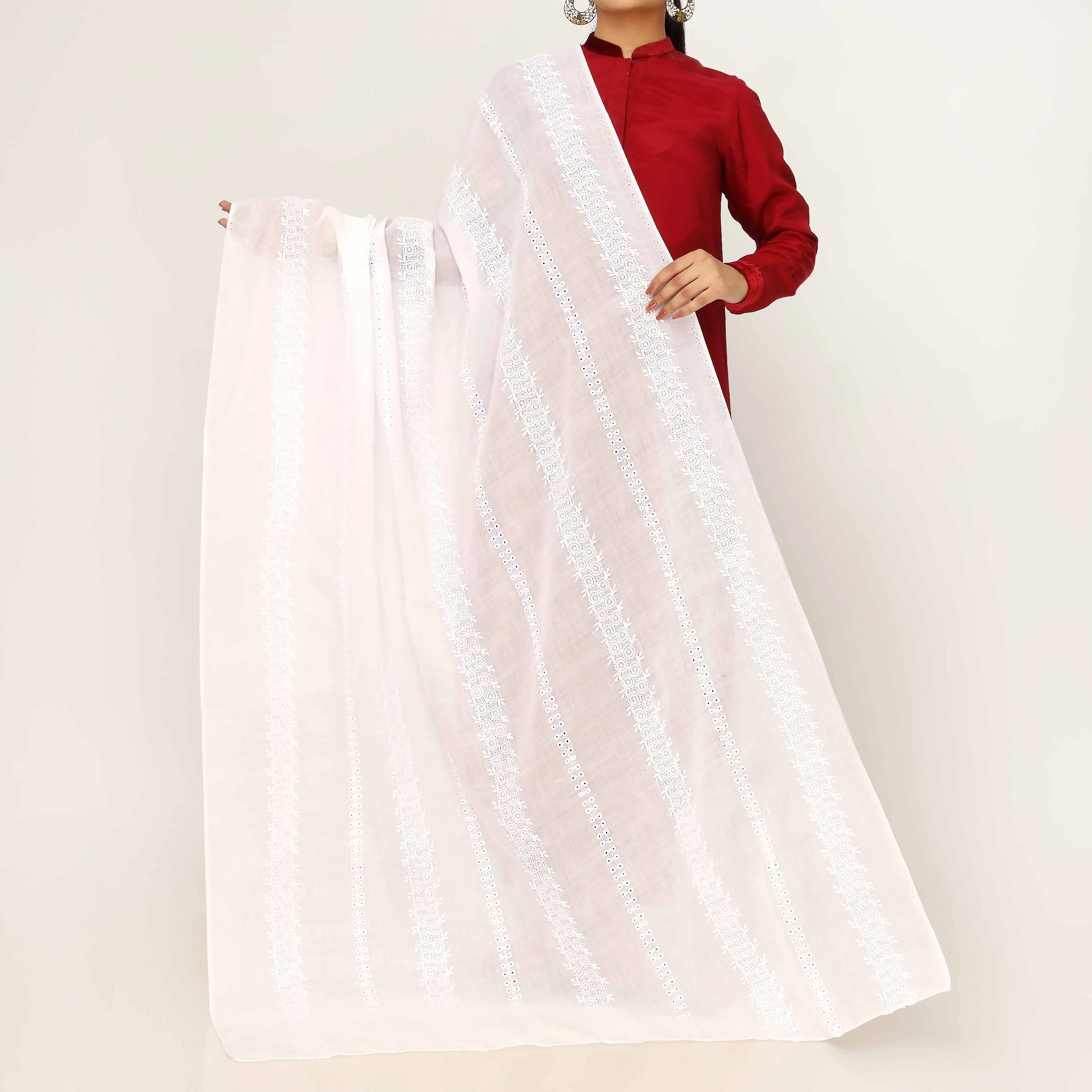 White Embroidered Cotton Dupatta PD5496 - Image 2