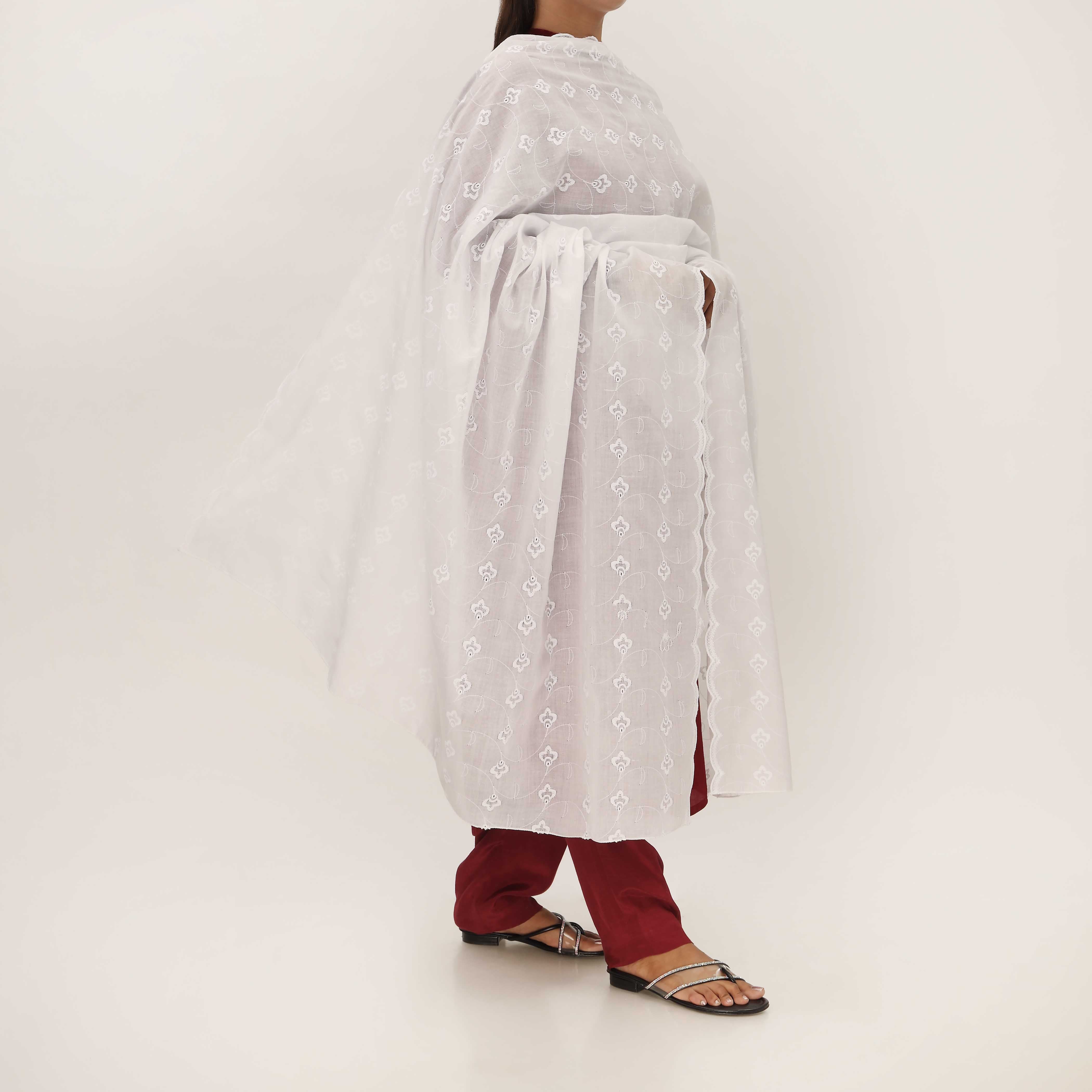 White Embroidered Dupatta PD5462 - Image 2
