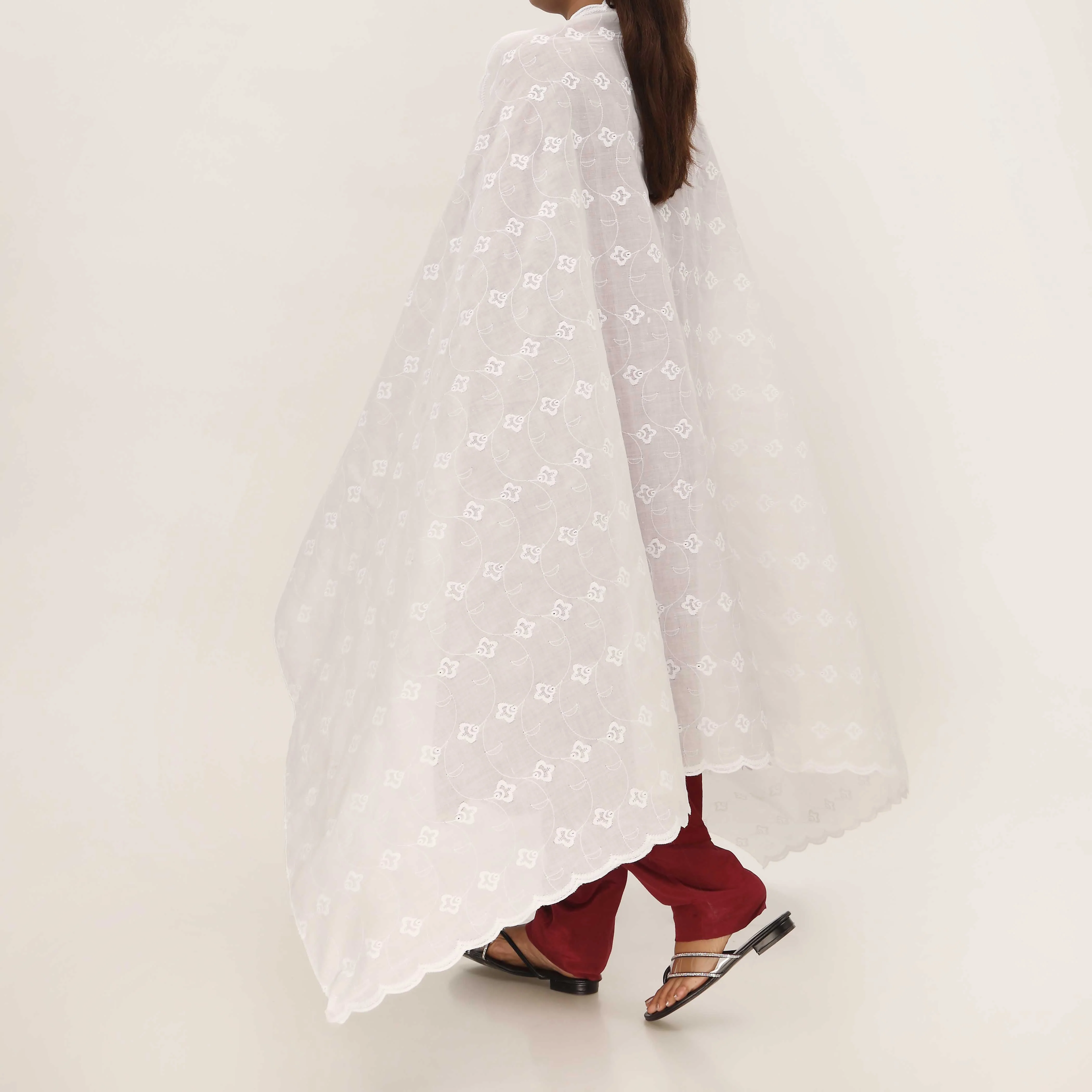 White Embroidered Dupatta PD5463 - Image 2