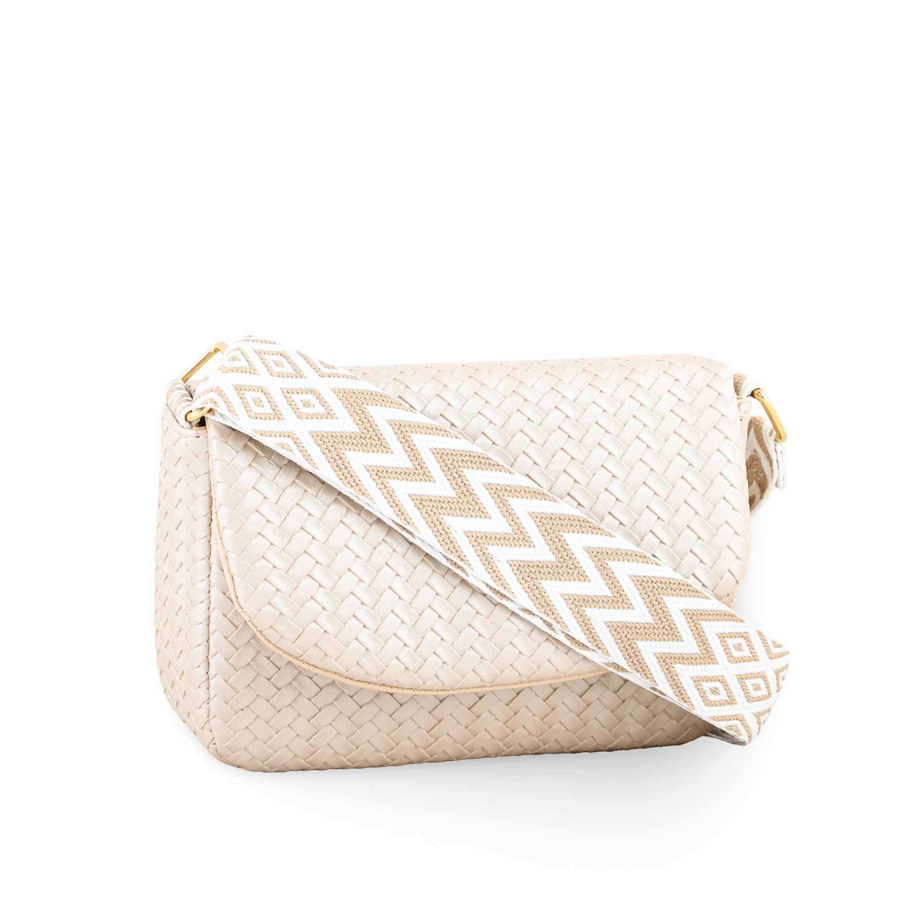 White Formal Pouch P97611 - Image 3