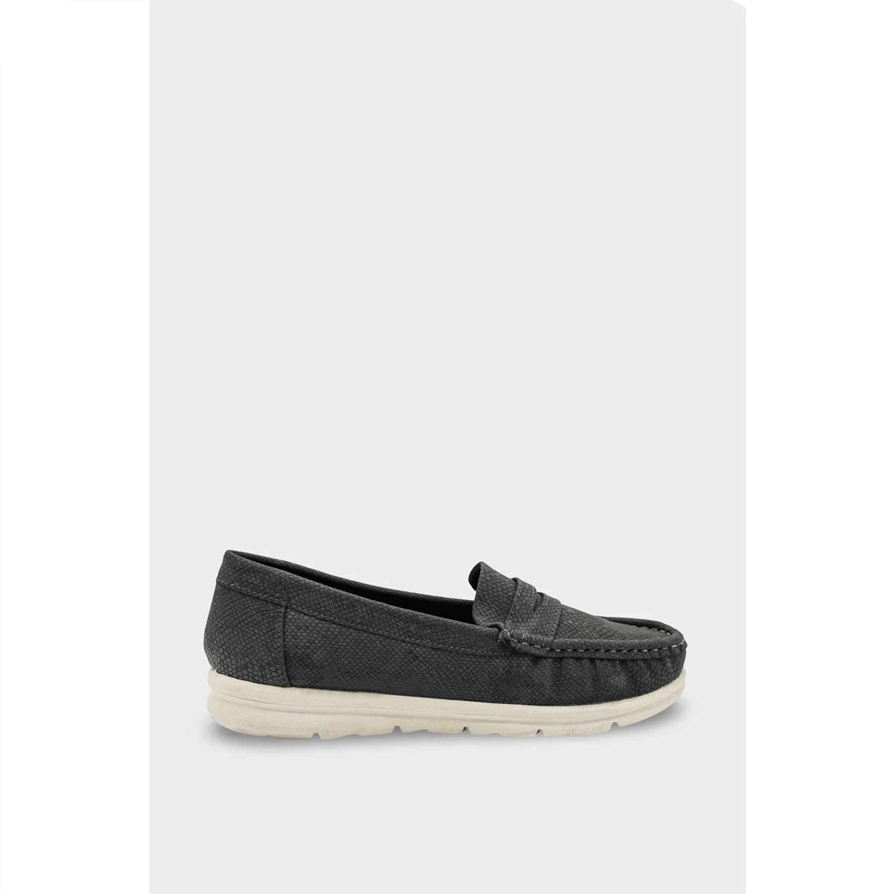 Women Casual Moccasin - WS018307 - Image 2