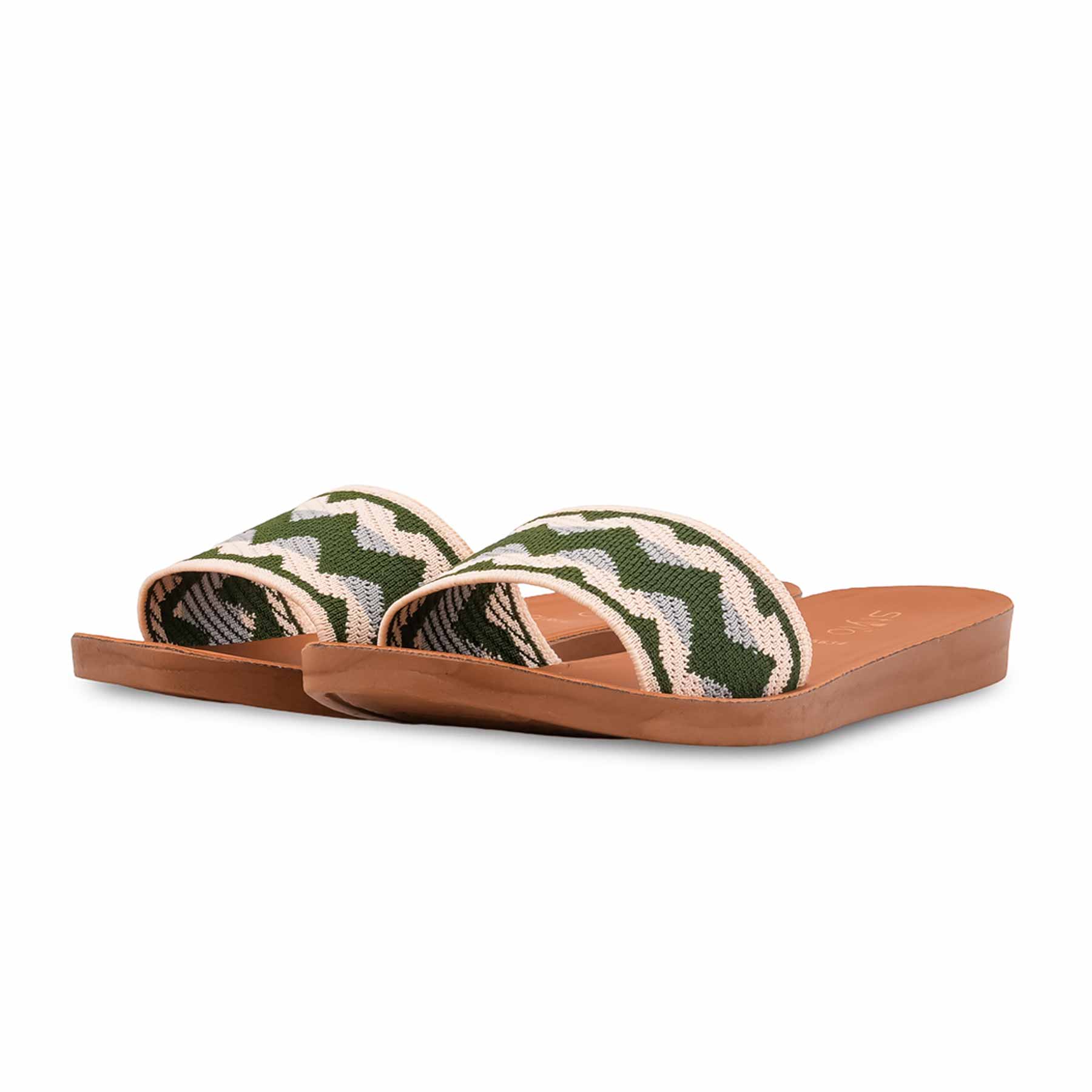 Women Casual Slipper - CL563411 - Image 9