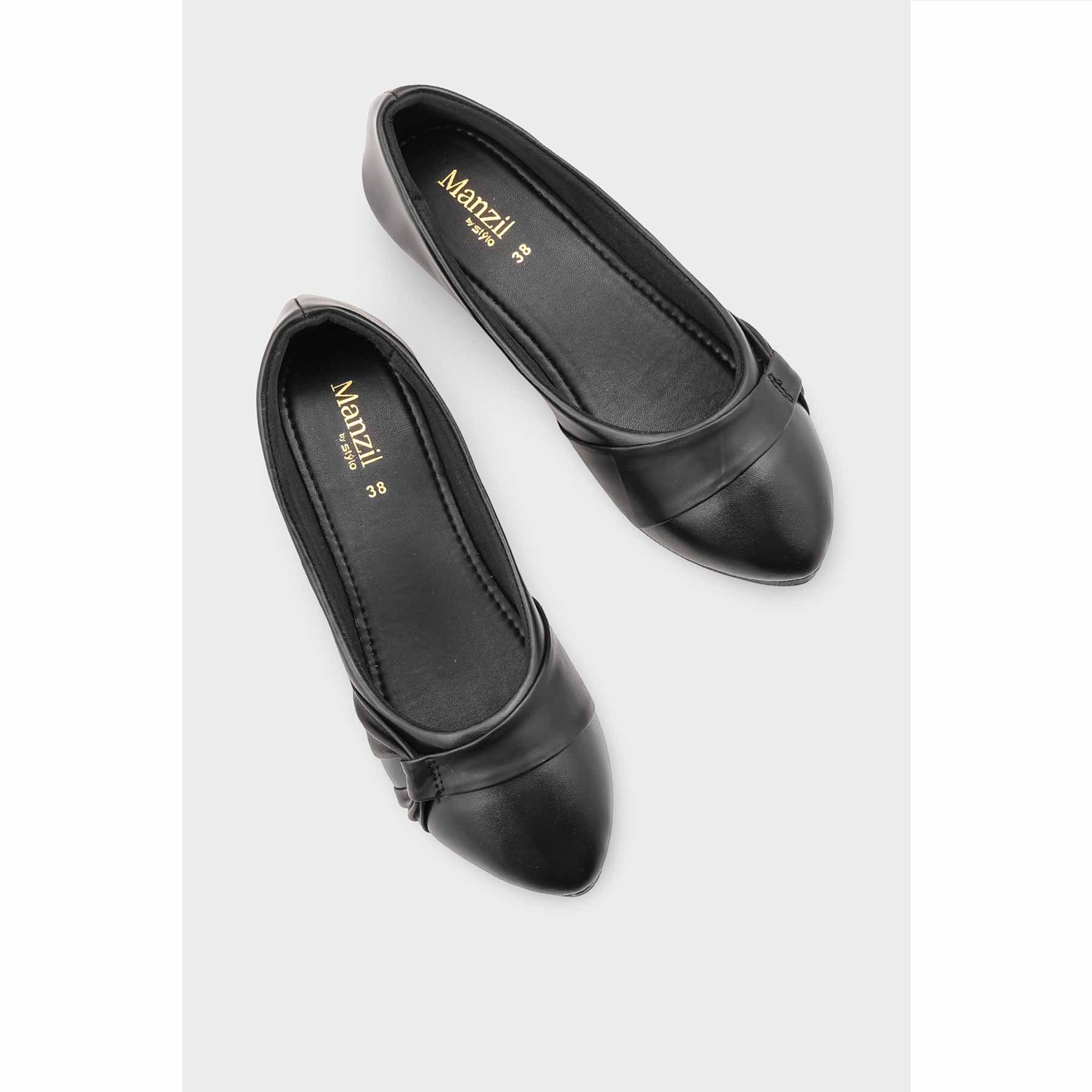 Women Formal Pumps - M1139401 - Image 5