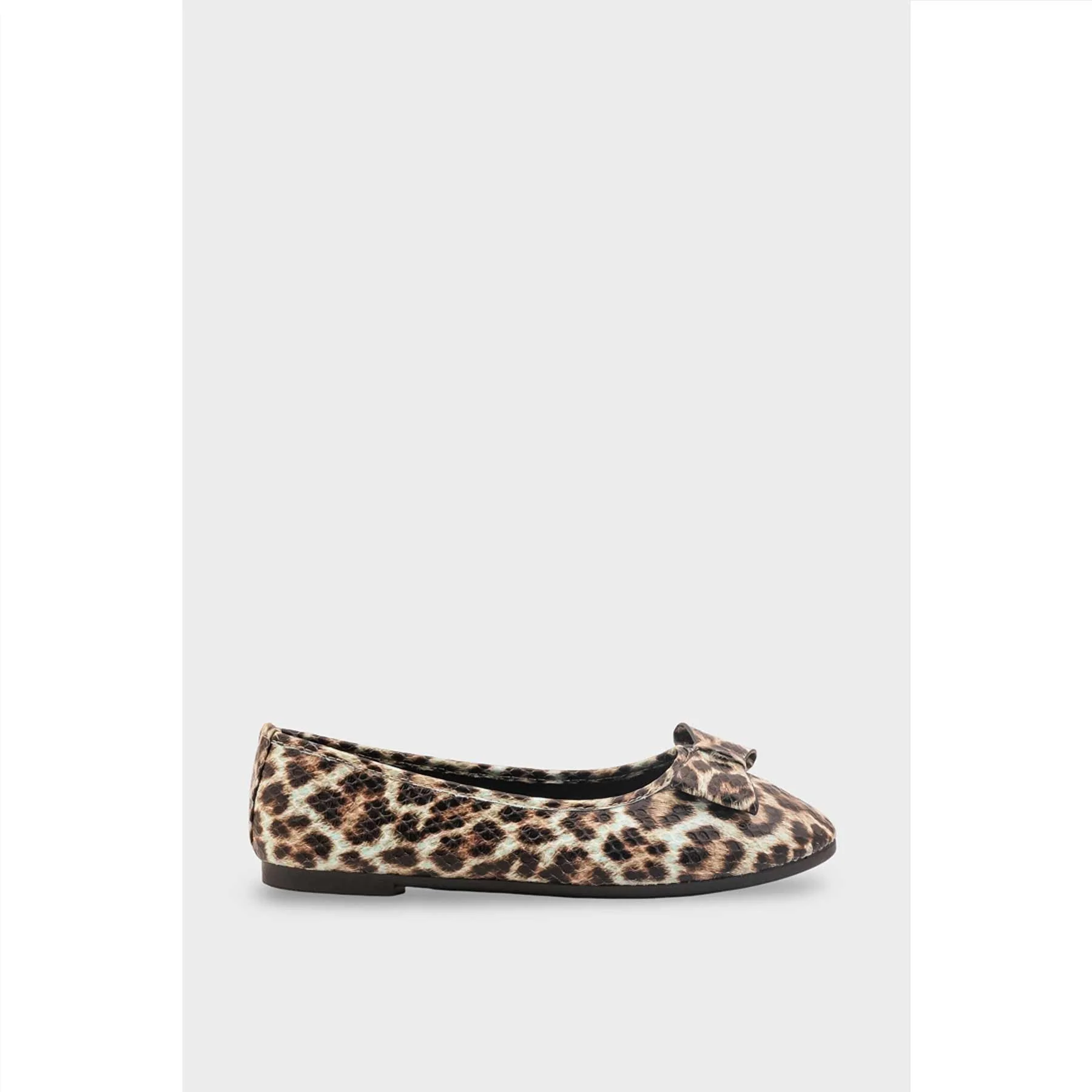 Women Formal Pumps - WN138011 - Image 2