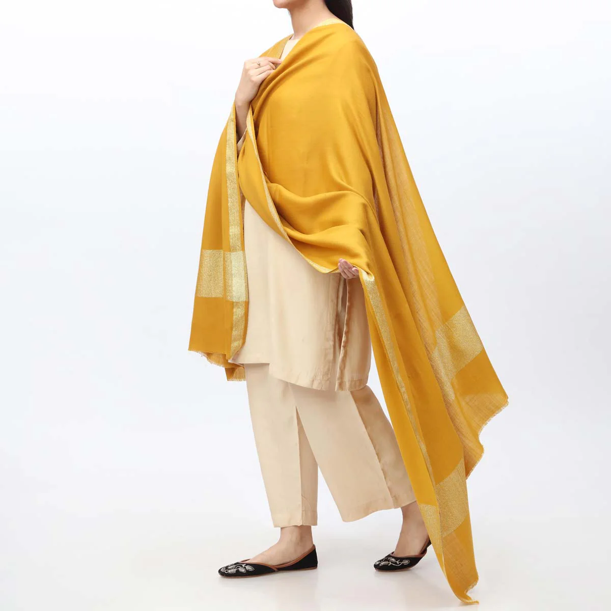 Yellow Zari Border Shawl PW3711 - Image 2